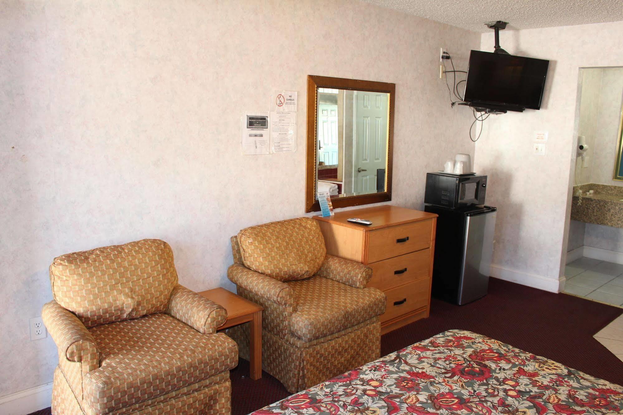 Highlander Motor Atlantic Hotel 2*